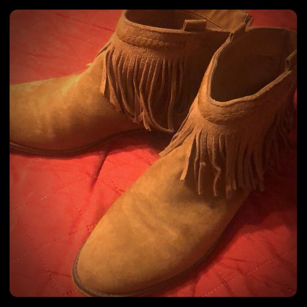 Ankle boots